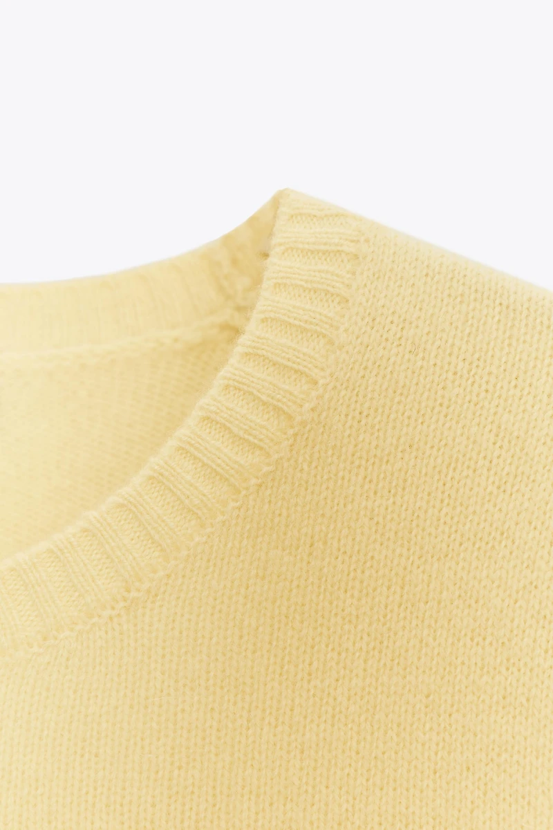 100% WOOL BASIC SWEATER