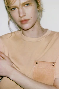 CONTRAST POCKET T-SHIRT