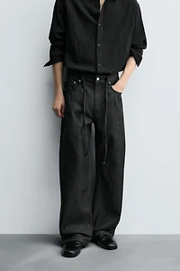 RELAXED FLARE FIT JEANS