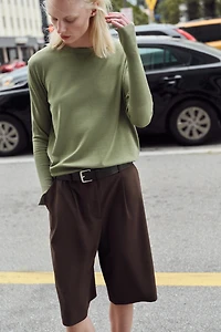 EXTRA FINE KNIT JUMPER