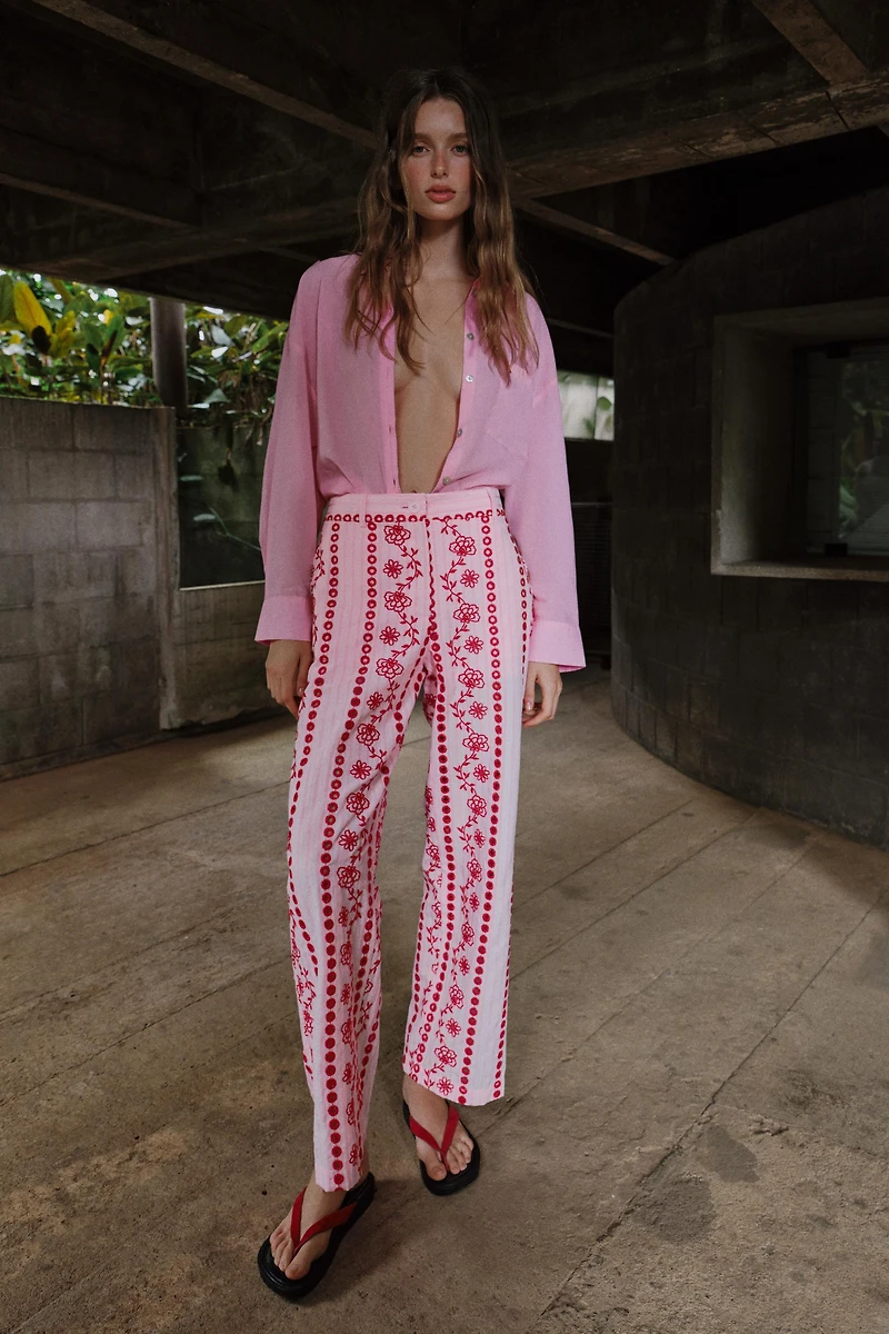 PANTALON BRODERIES AJOURÉES
