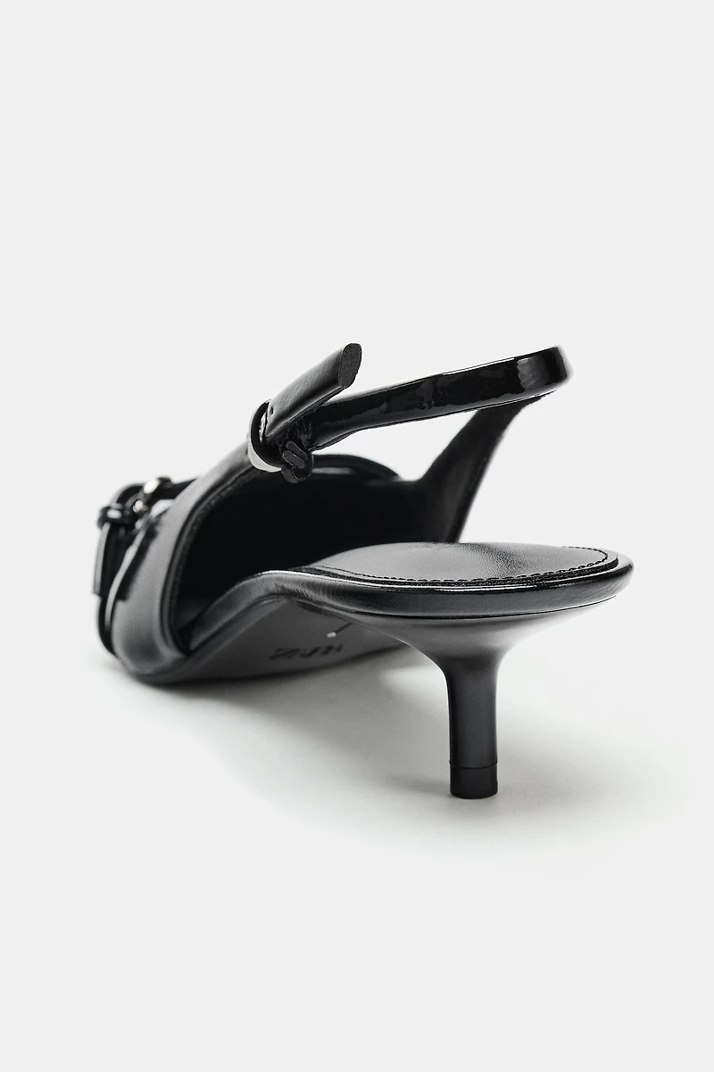 CHAUSSURES OUVERTES À L'ARRIÈRE TALONS KITTEN EN EFFET VERNI