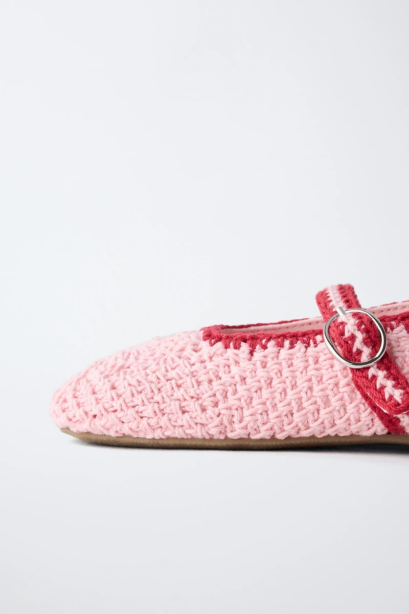 CROCHET EFFECT BALLET FLATS