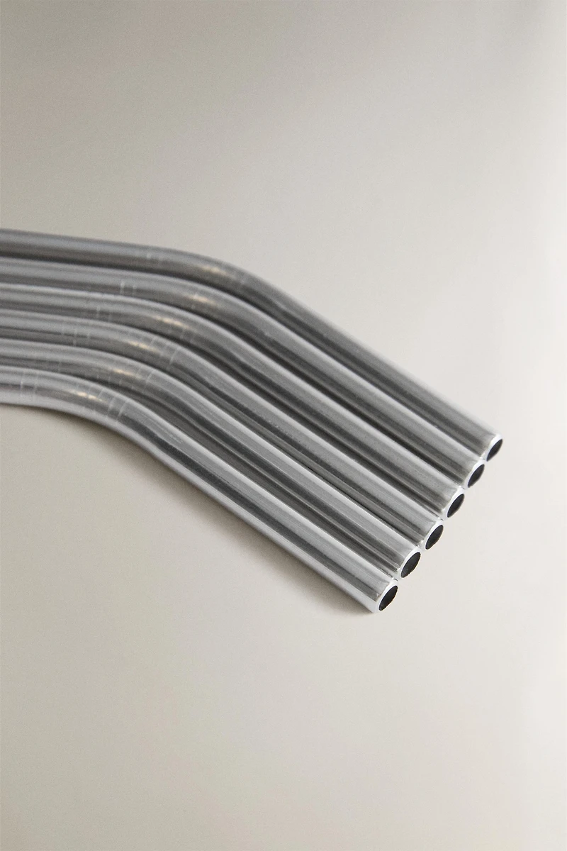 STEEL STRAWS