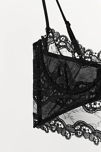 EMBROIDERED LACE UNDERWIRE BRALETTE