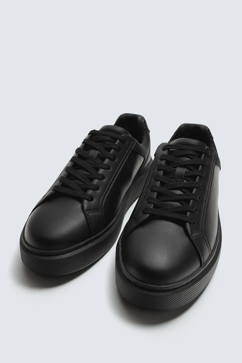 MONOCHROME THICK-SOLED SNEAKERS