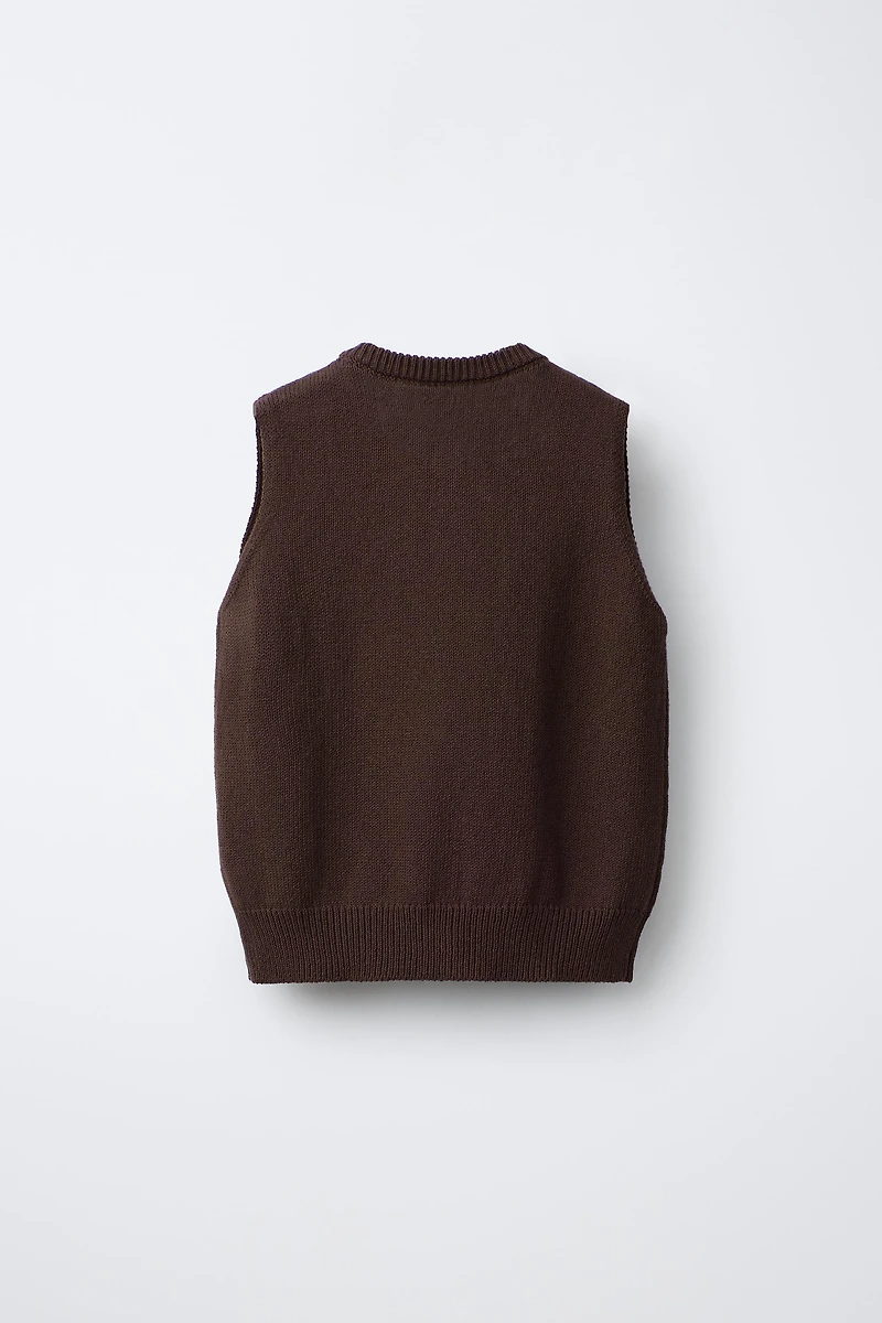 KNIT BUTTON-UP VEST