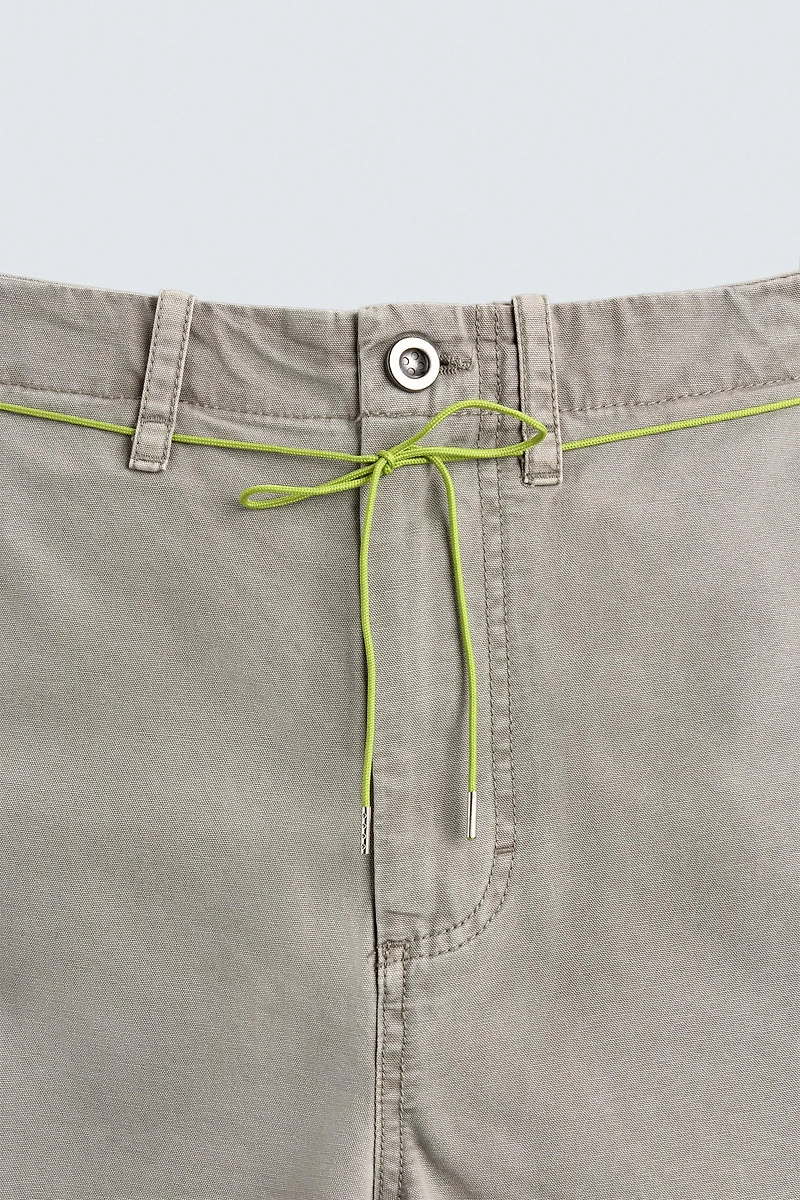 BERMUDA CARGO RELAXED FIT À CORDON