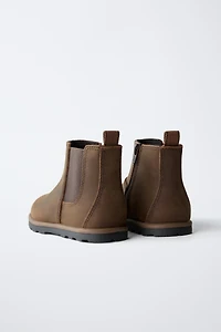 BOTTES EN CUIR TENDANCE