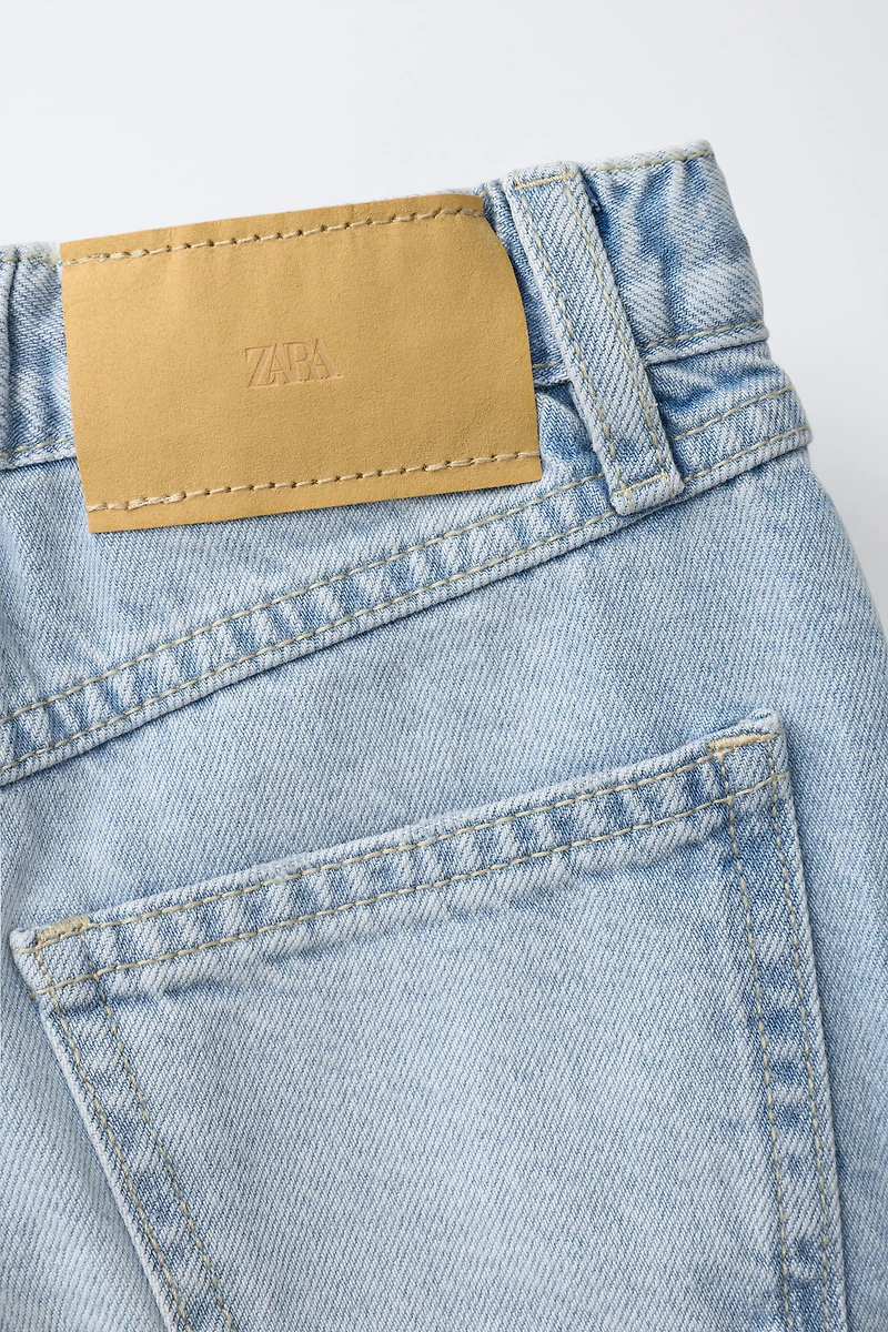 HEART PATCH DENIM SHORTS