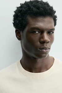 T-SHIRT EN MAILLE LÉGÈRE DE COTON