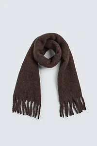 BRUSHED TEXTURE FRINGED SCARF