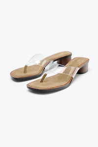 WIDE HEELED VINYL SANDALS