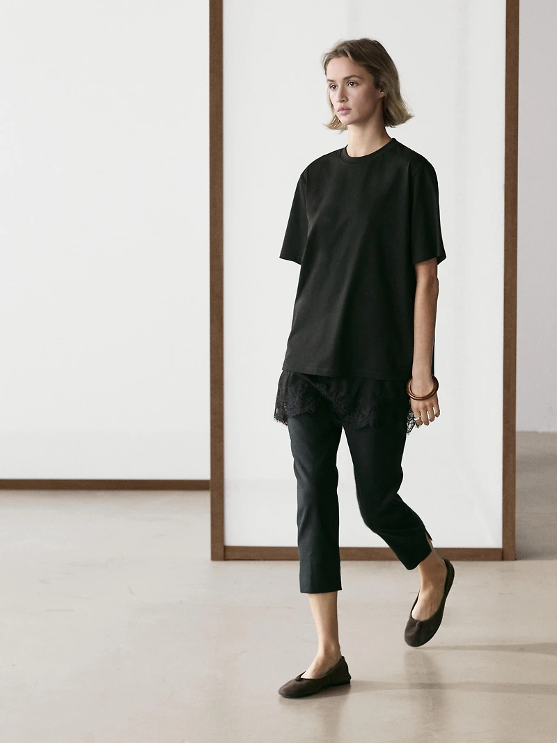 Short sleeve T-shirt with lace detail