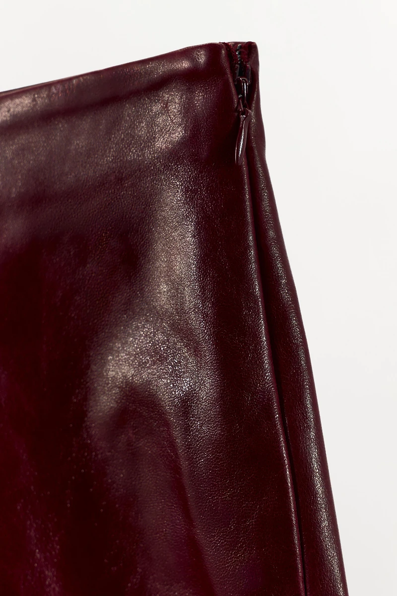 100% LEATHER MINI SHORTS