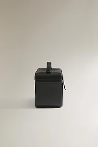 LEATHER BRIEFCASE TOILETRY BAG