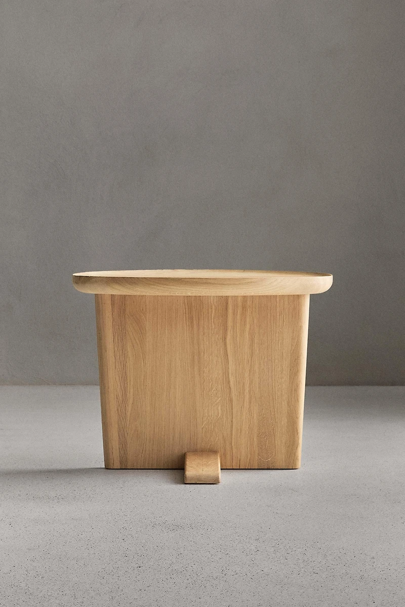 SIDETABLE 03