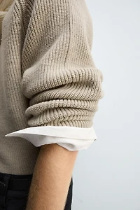 TEXTURED BOXY FIT JUMPER