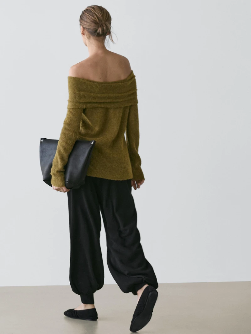 Pull en maille épaules dénudées