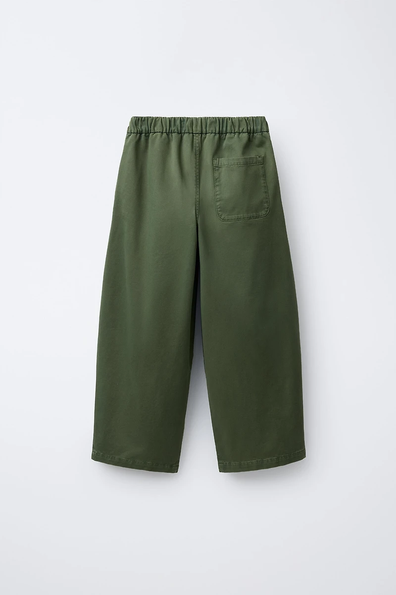 BALLOON PANTS WITH SEAM DETAIL