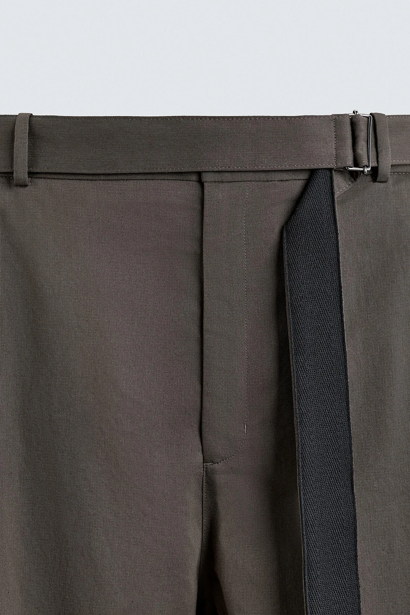 BELTED WIDE FIT PANTS