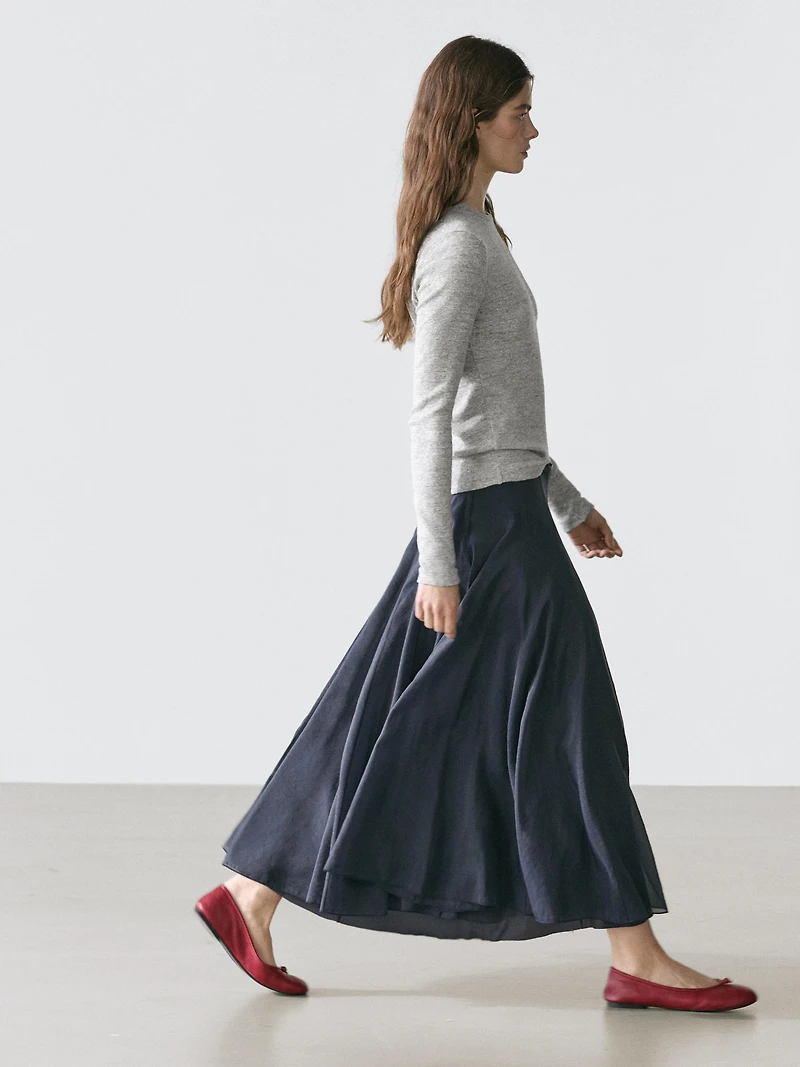 Midi skirt with pintucks
