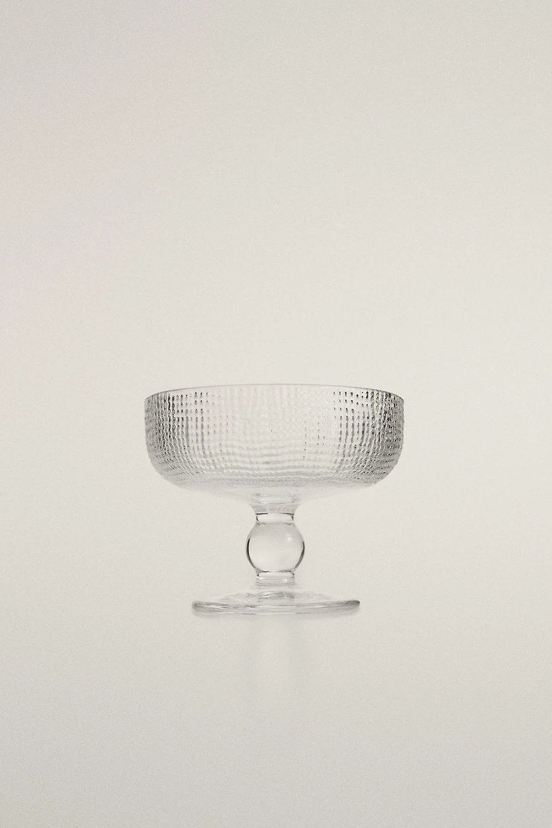 RAISED DESIGN GLASS ICE-CREAM CUP