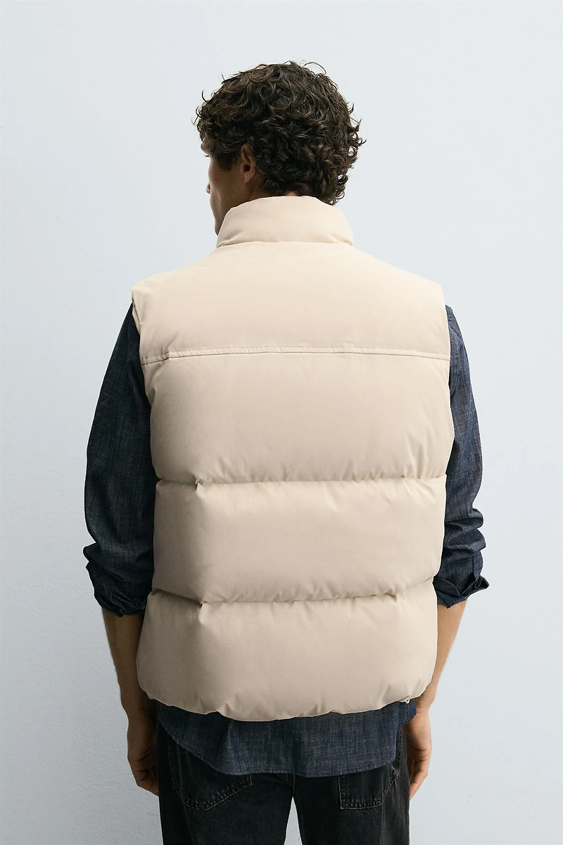 DOUDOUNE SANS MANCHES MATELASSÉE REGULAR FIT