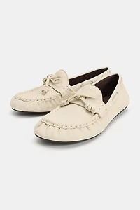 LEATHER GATHERED FLAT LOAFERS
