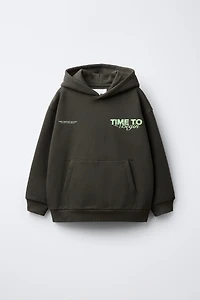 HOODIE WITH EMBOSSED TEXT PRINT