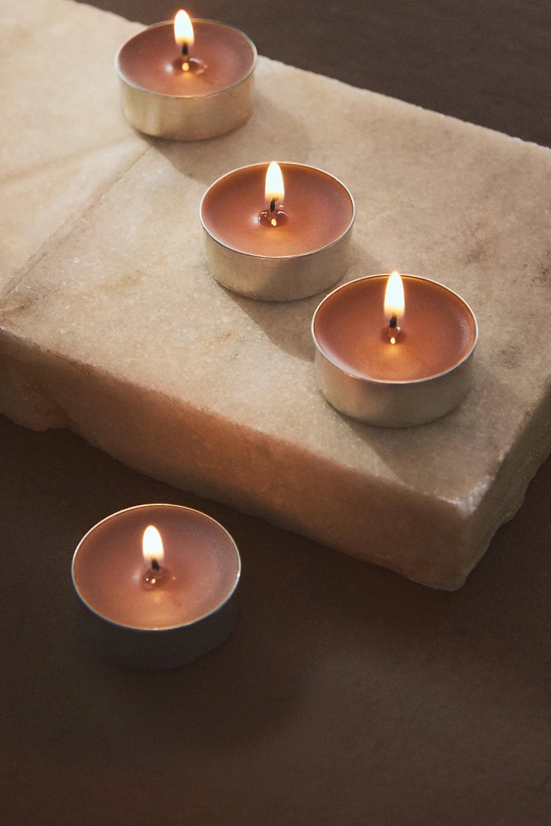 SET OF SALTED CARAMEL SCENTED TEALIGHT CANDLES (SET OF 8)