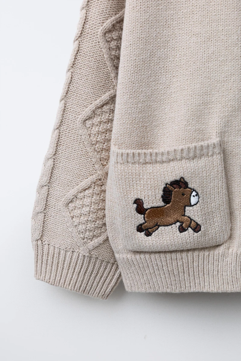 EMBROIDERED HORSES CARDIGAN