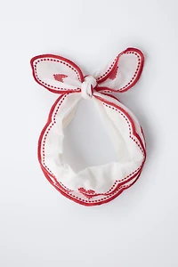 WAVE EMBROIDERED HEART BANDANA