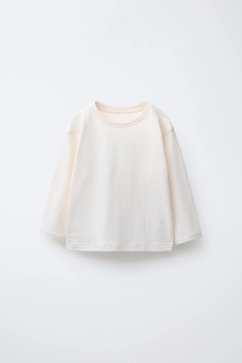 LOT DE TROIS T-SHIRTS UNIS