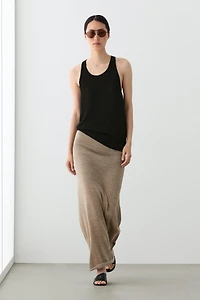 Total look flared knit skirt