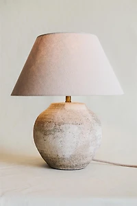AGED CERAMIC TABLE LAMP