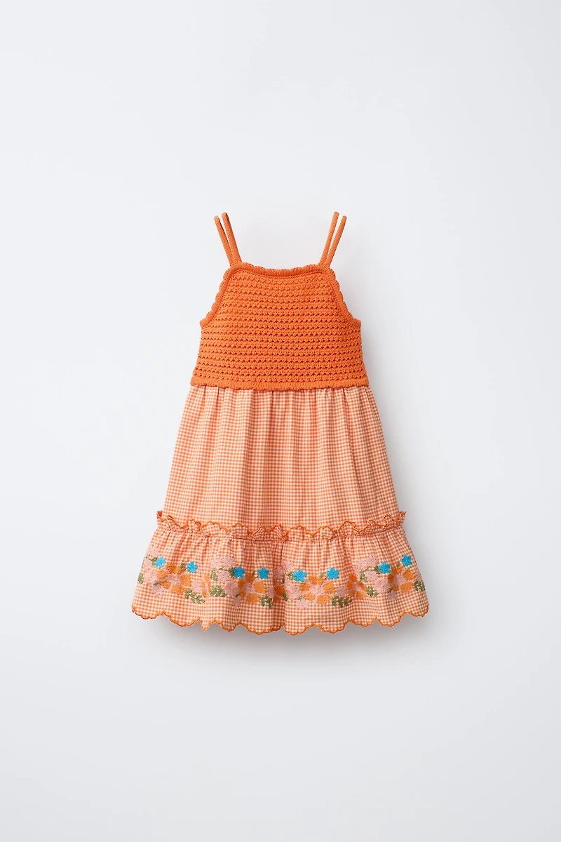 COMBINATION KNIT DRESS WITH EMBROIDERED GINGHAM FLOWERS