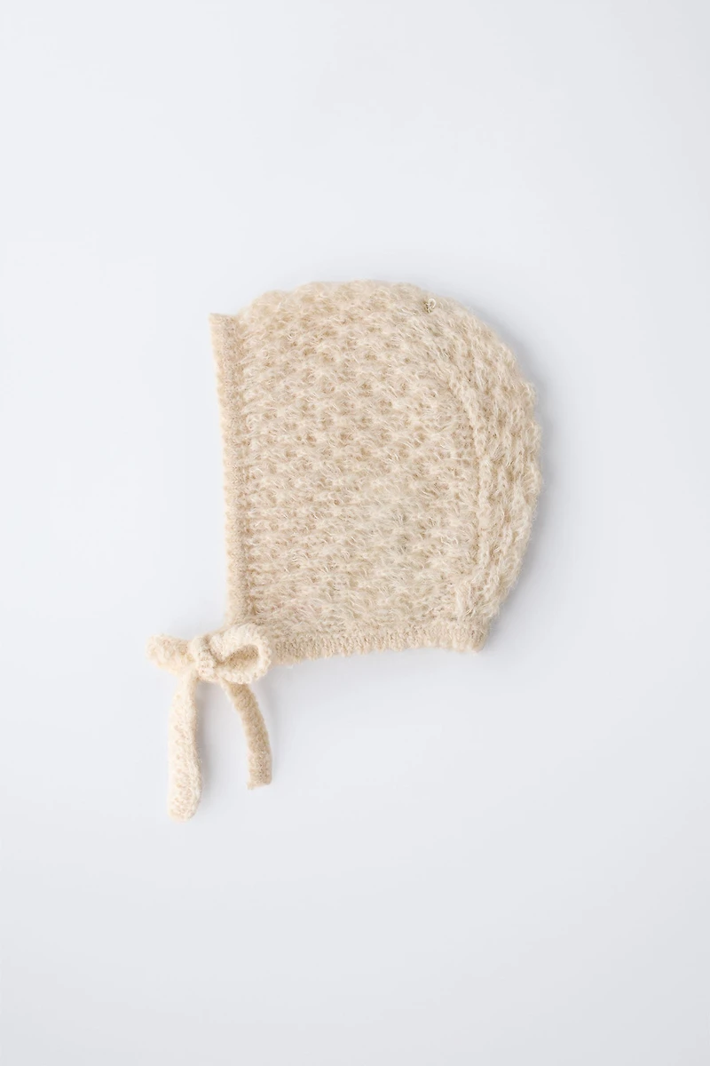 KNIT BONNET WITH WOOL