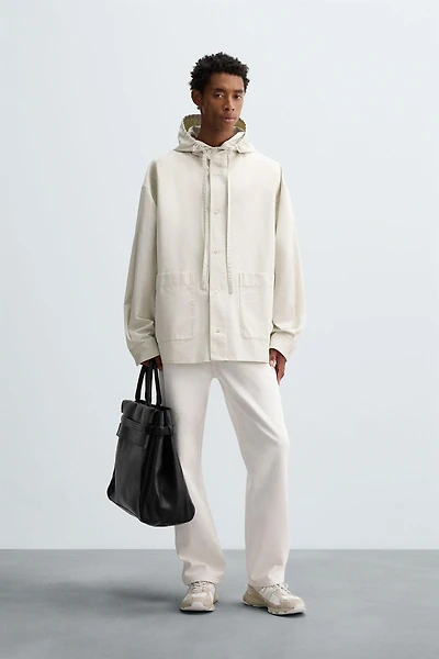 OVERSIZED FIT HOODED OVERSHIRT