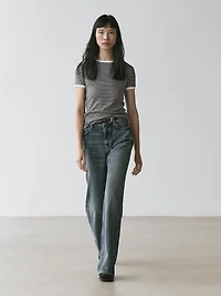 Short sleeve T-shirt with contrast detail