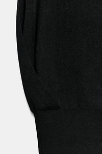 FITTED WAIST KNIT TOP