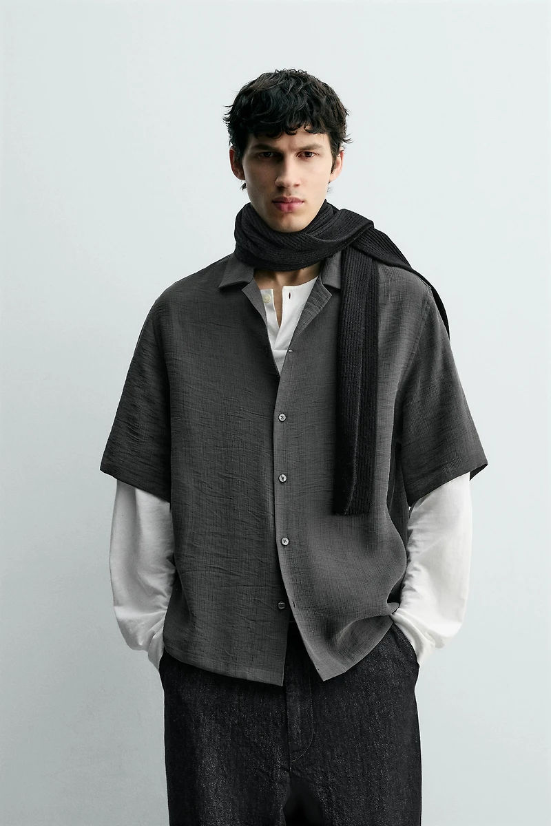 FLUID TEXTURED SHIRT