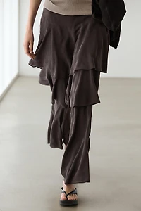 Flowing skort with ruffles