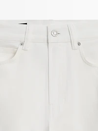 High-waist flare fit jeans