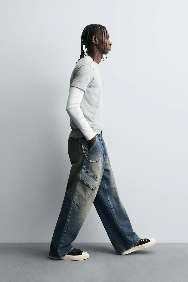 BAGGY FIT CARGO JEANS