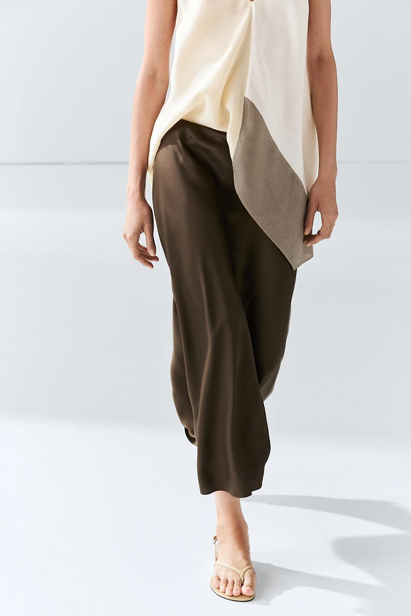 Flowing satin skirt