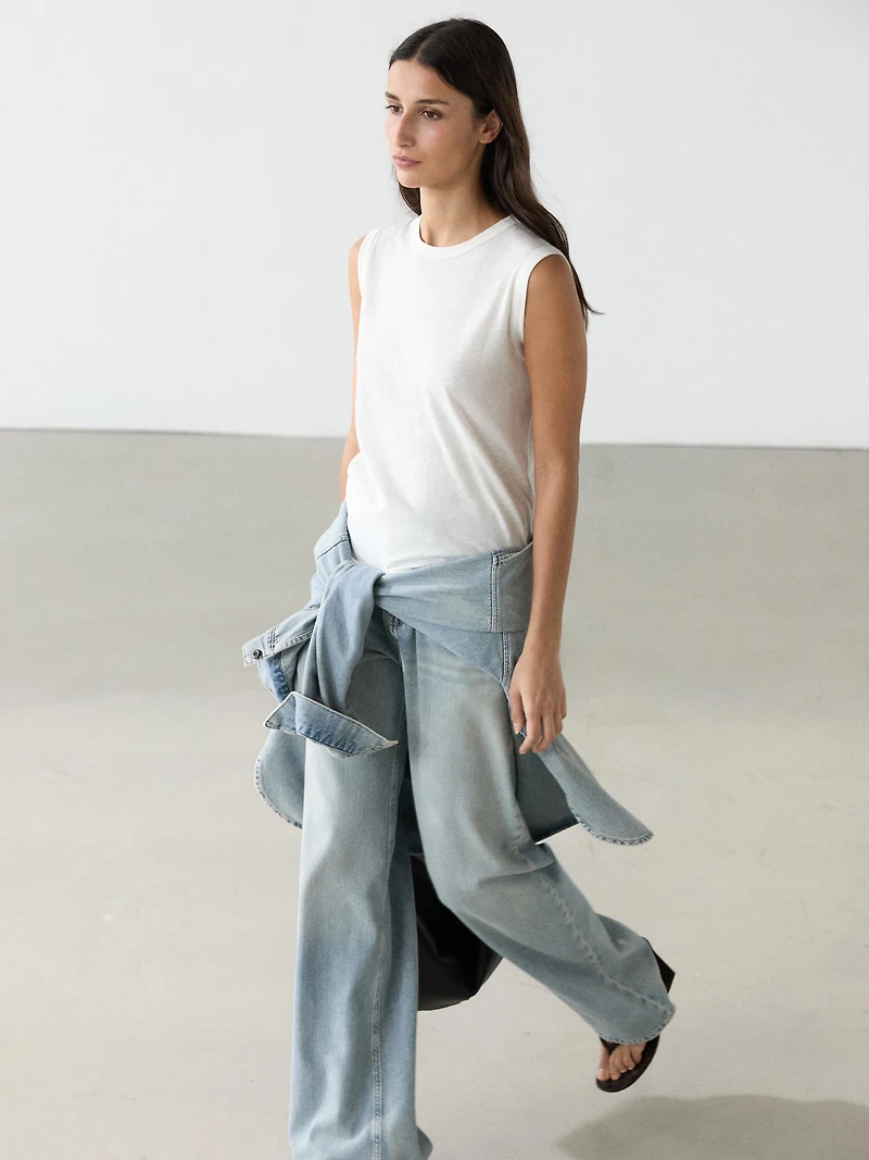 Sleeveless linen blend T-shirt