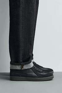 CONTRAST SOLE SNEAKERS