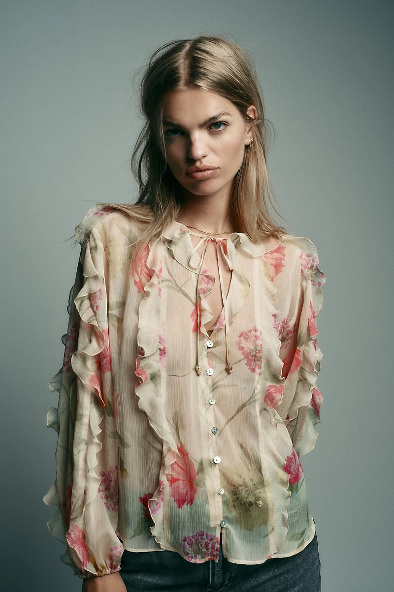 CHEMISE SEMI-TRANSPARENTE À IMPRIMÉ FLORAL