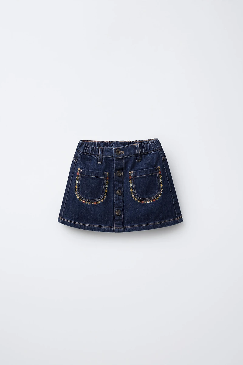 EMBROIDERED FLOWER DENIM SKIRT